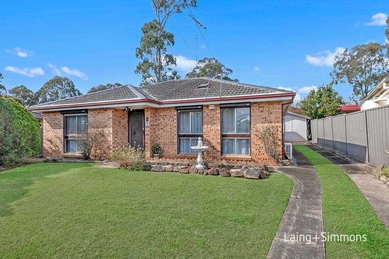 8 Bowrey Place, Shalvey, Shalvey - Image 1