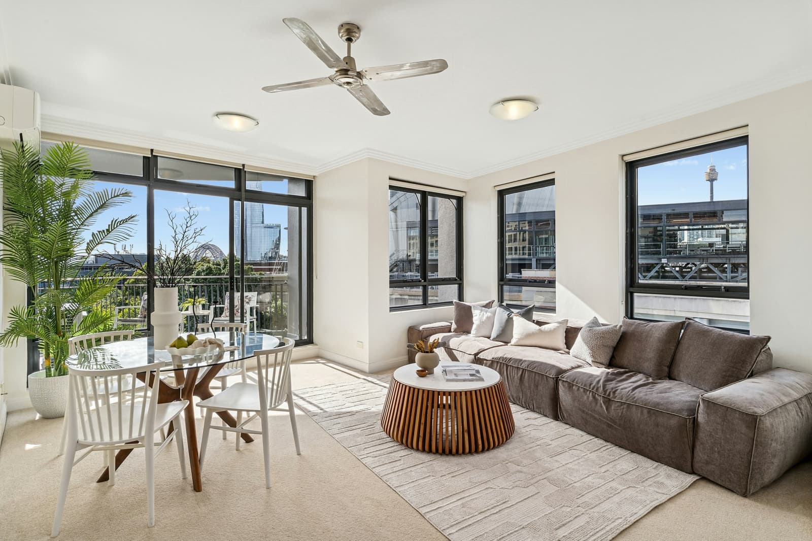 405/2 Jones Bay Road, PYRMONT, Pyrmont - Image 1