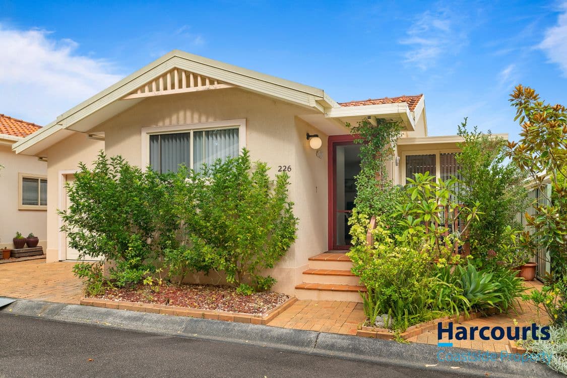 226/61 Karalta Road, ERINA, NSW 2250, Erina - Image 1