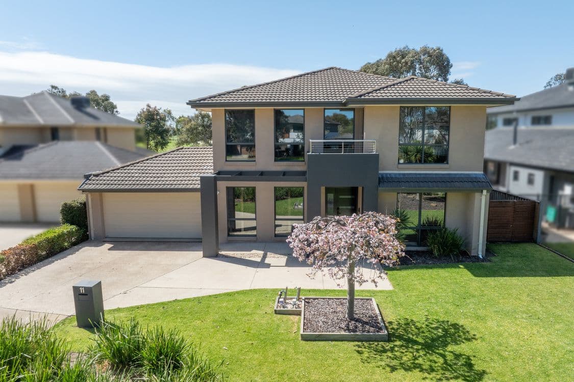 11 Feathery Grove, Sandhurst, VIC 3977, Sandhurst - Image 1