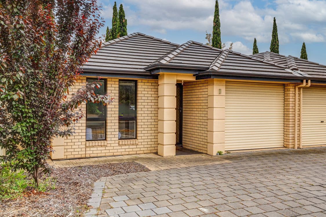 296-298 Oaklands Road, Park Holme, SA 5043, Park Holme - Image 1
