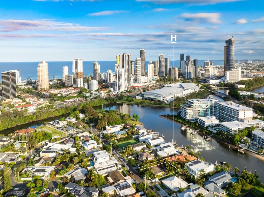125 Allambi Avenue, Broadbeach Waters, QLD 4218, Broadbeach Waters - Image 1