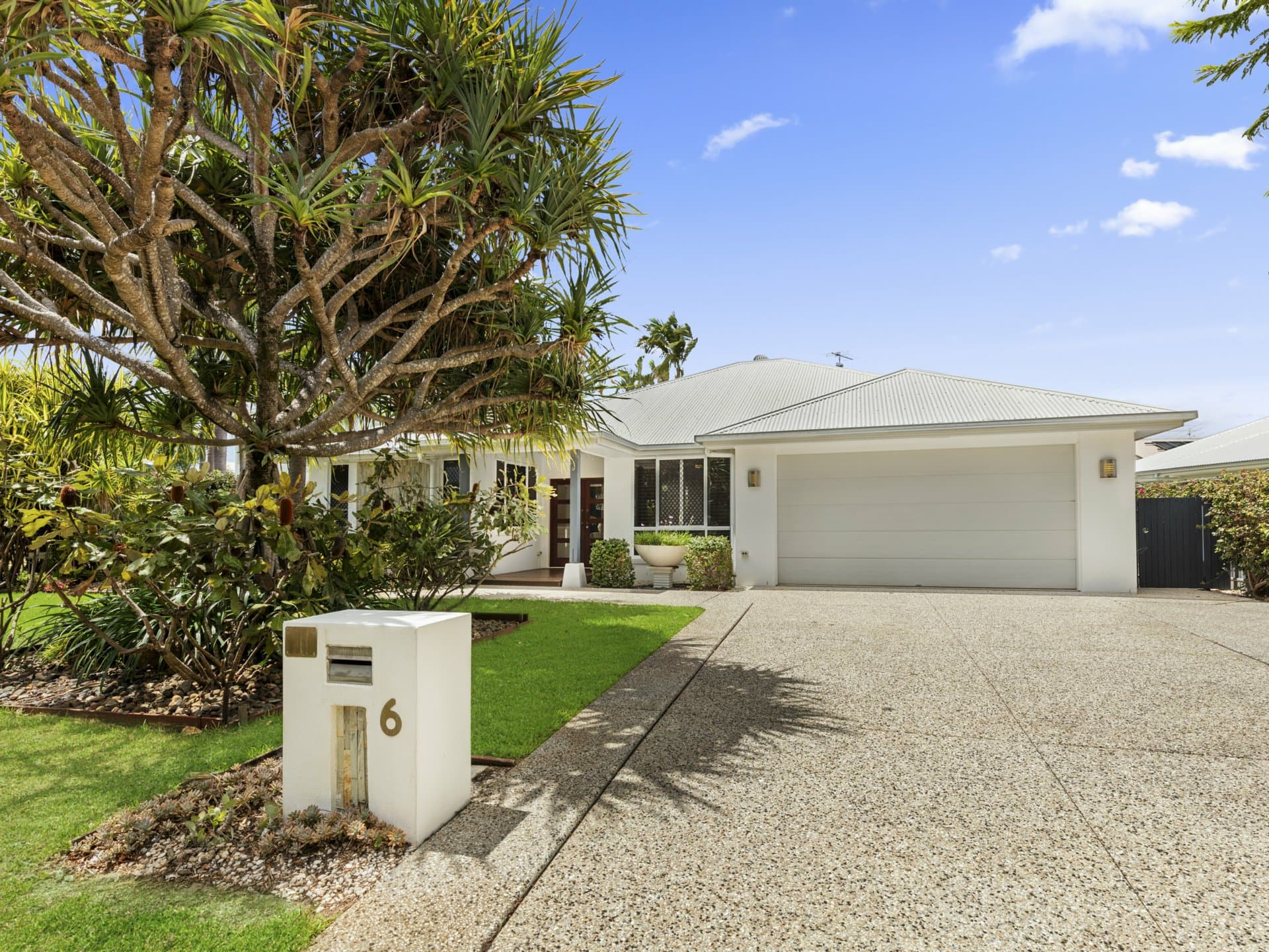 6 Seahorse Drive, Twin Waters, Twin Waters - Image 1