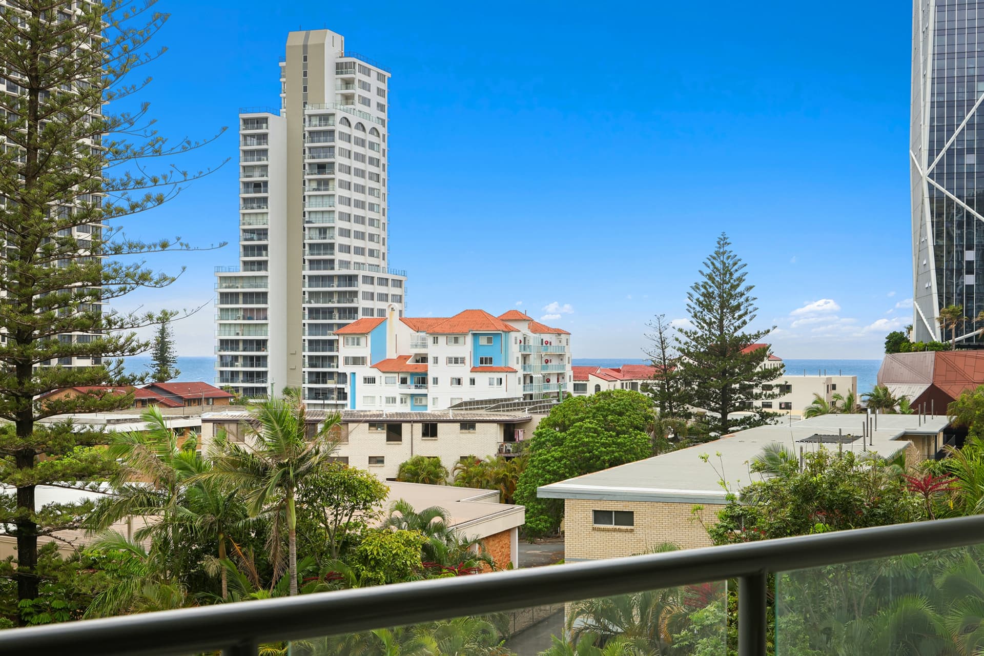 405/2865 Gold Coast Highway, Surfers Paradise, Surfers Paradise - Image 1