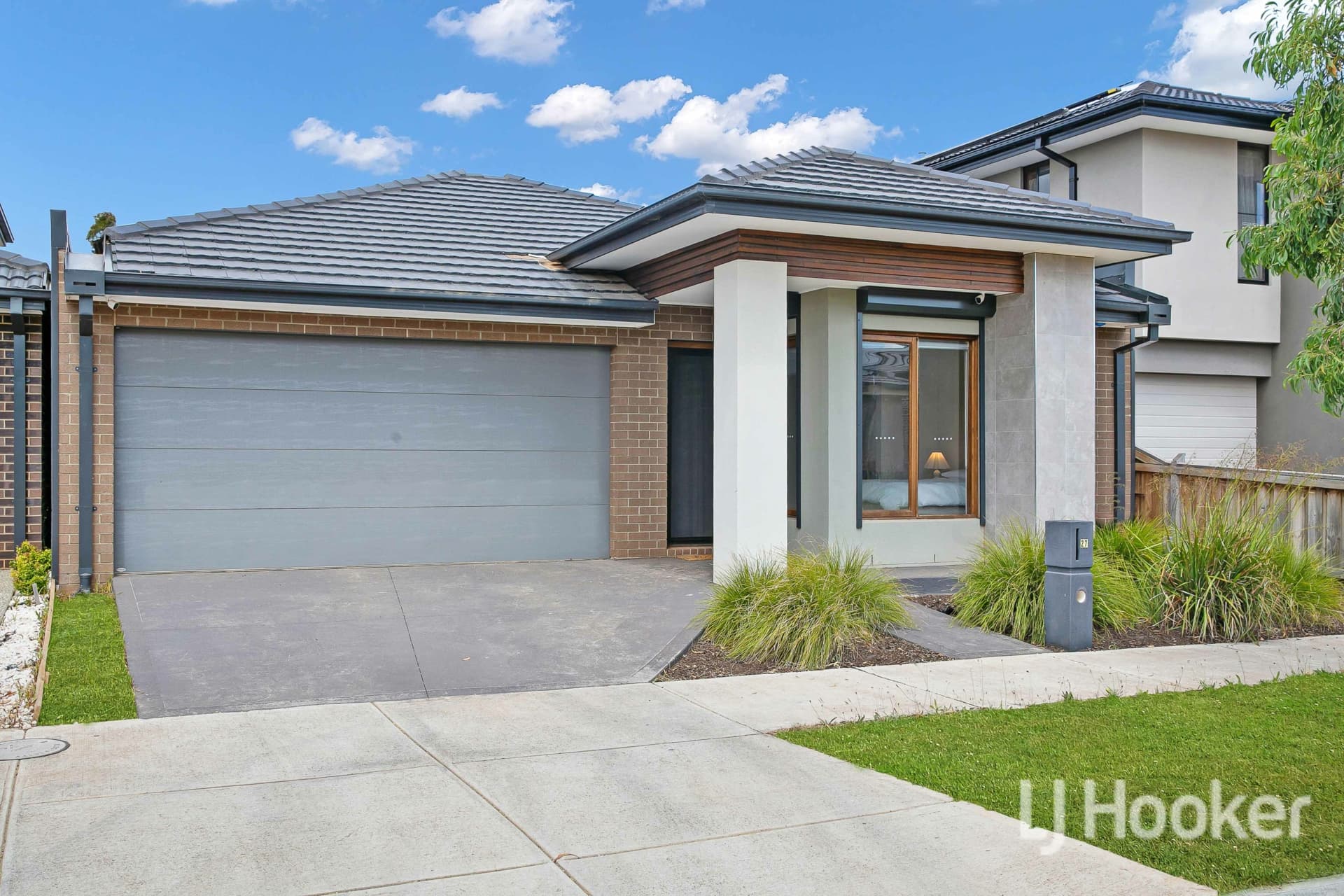 27 Konark Road, Bonnie Brook, Bonnie Brook - Image 1