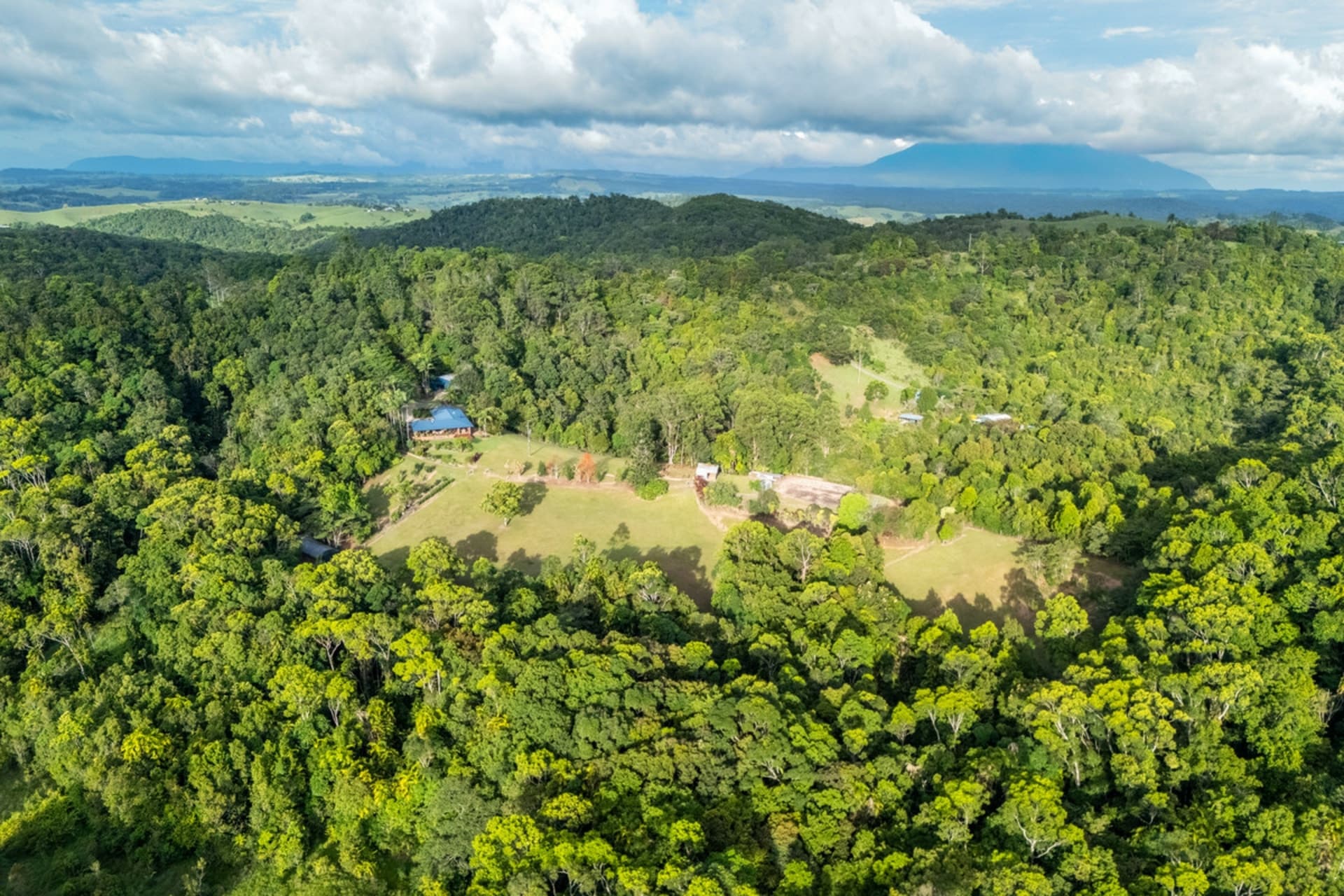 222 Hitchconole Road, Tarzali, Tarzali - Image 1