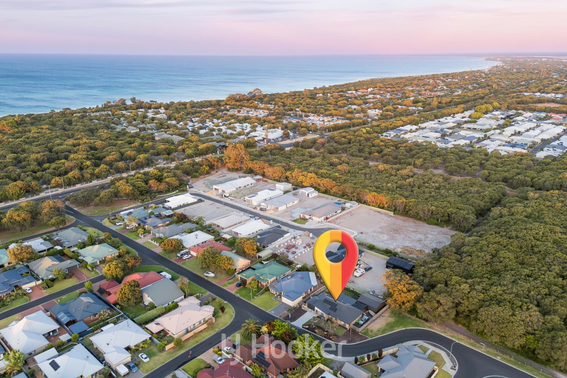 19 Travellers Well Street, Broadwater, Broadwater - Image 1