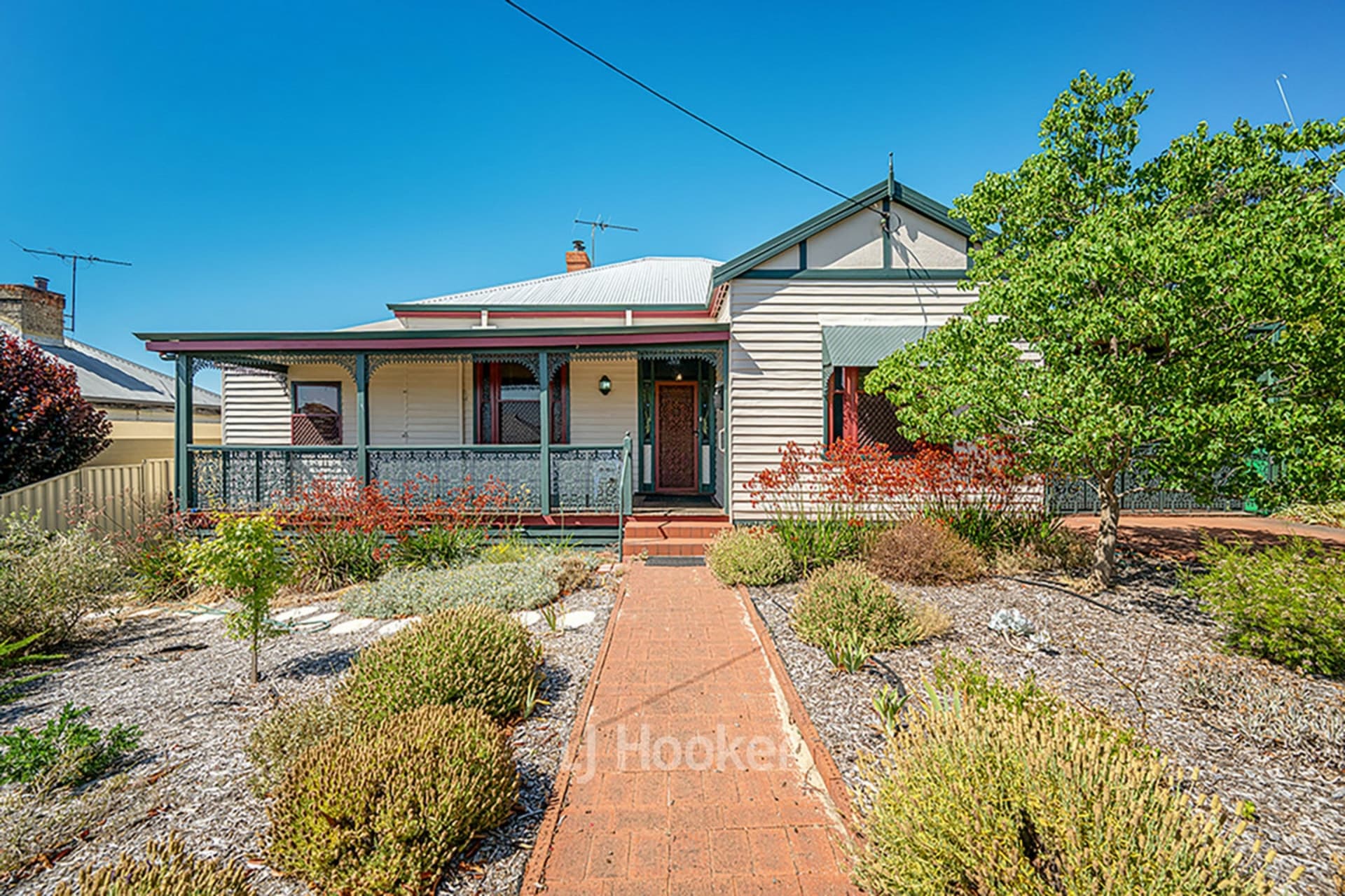27 Venn Street West, Collie, Collie - Image 1