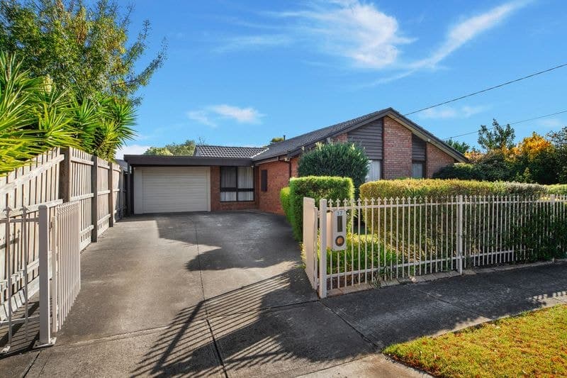 14/100 Mount Street, Werribee - Image 1