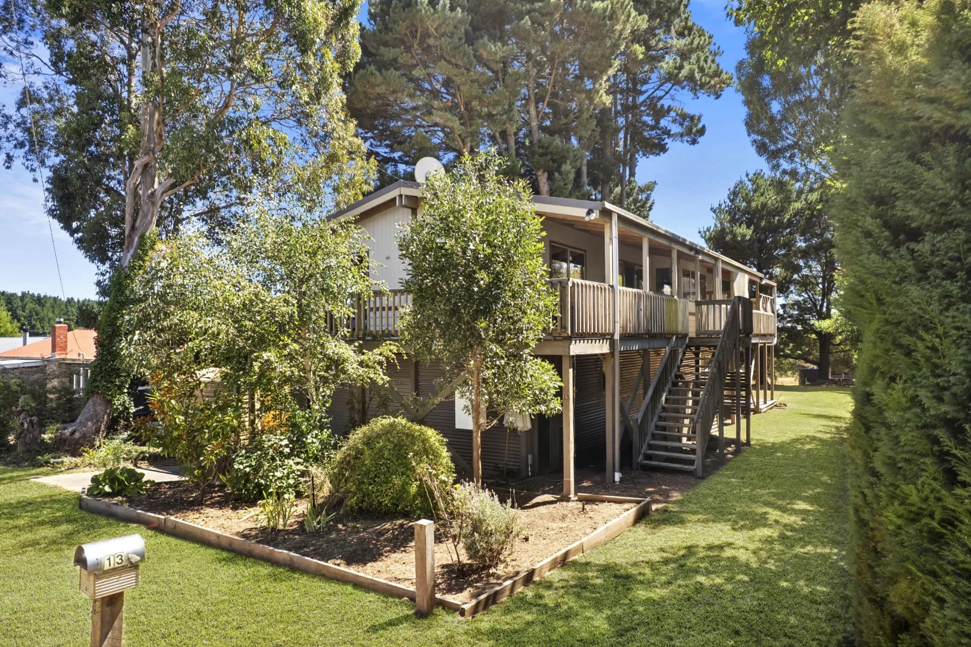 13 Bremner Avenue, Lyonville, VIC, Lyonville - Image 1