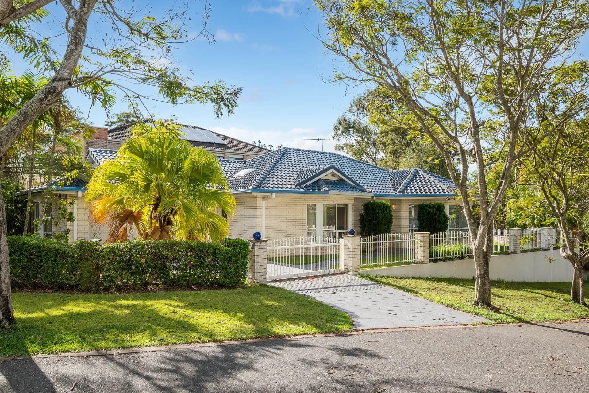 12 Laurence Street, Newmarket - Image 1