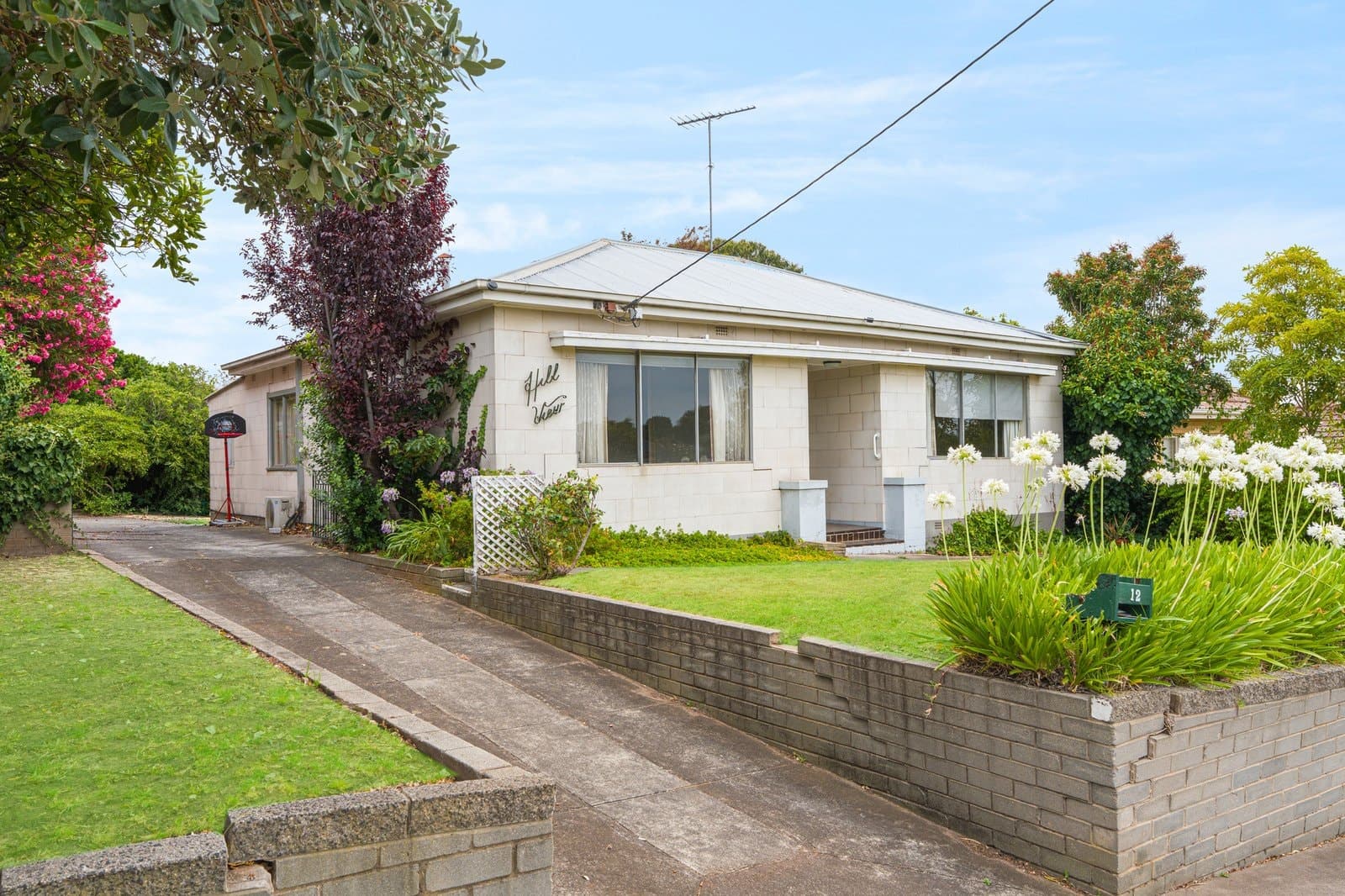 12 Roberts Road, Belmont, Belmont - Image 1