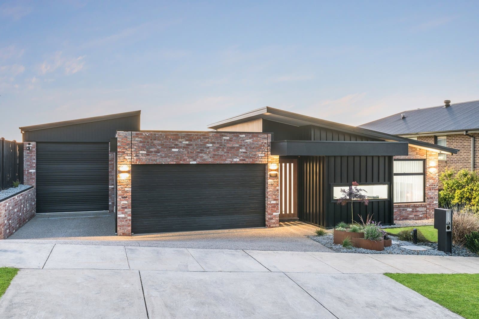48 Moncrieff Crescent, Wandana Heights, Wandana Heights - Image 1