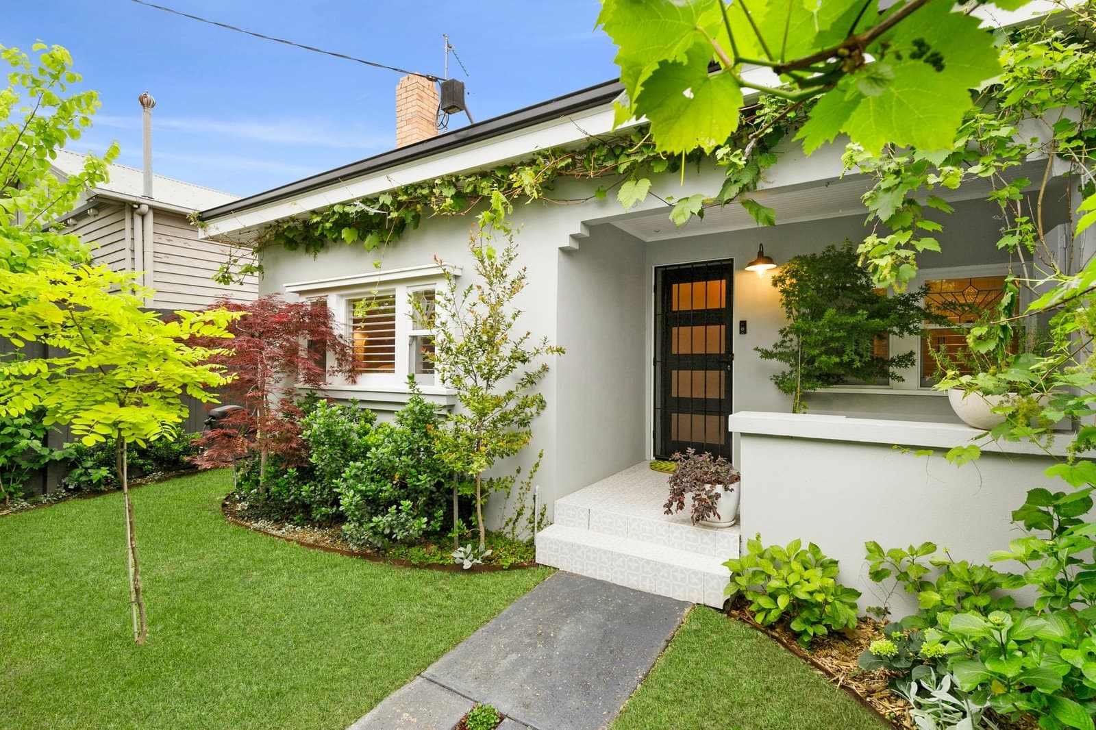 2 Kernot Street, East Geelong, East Geelong - Image 1