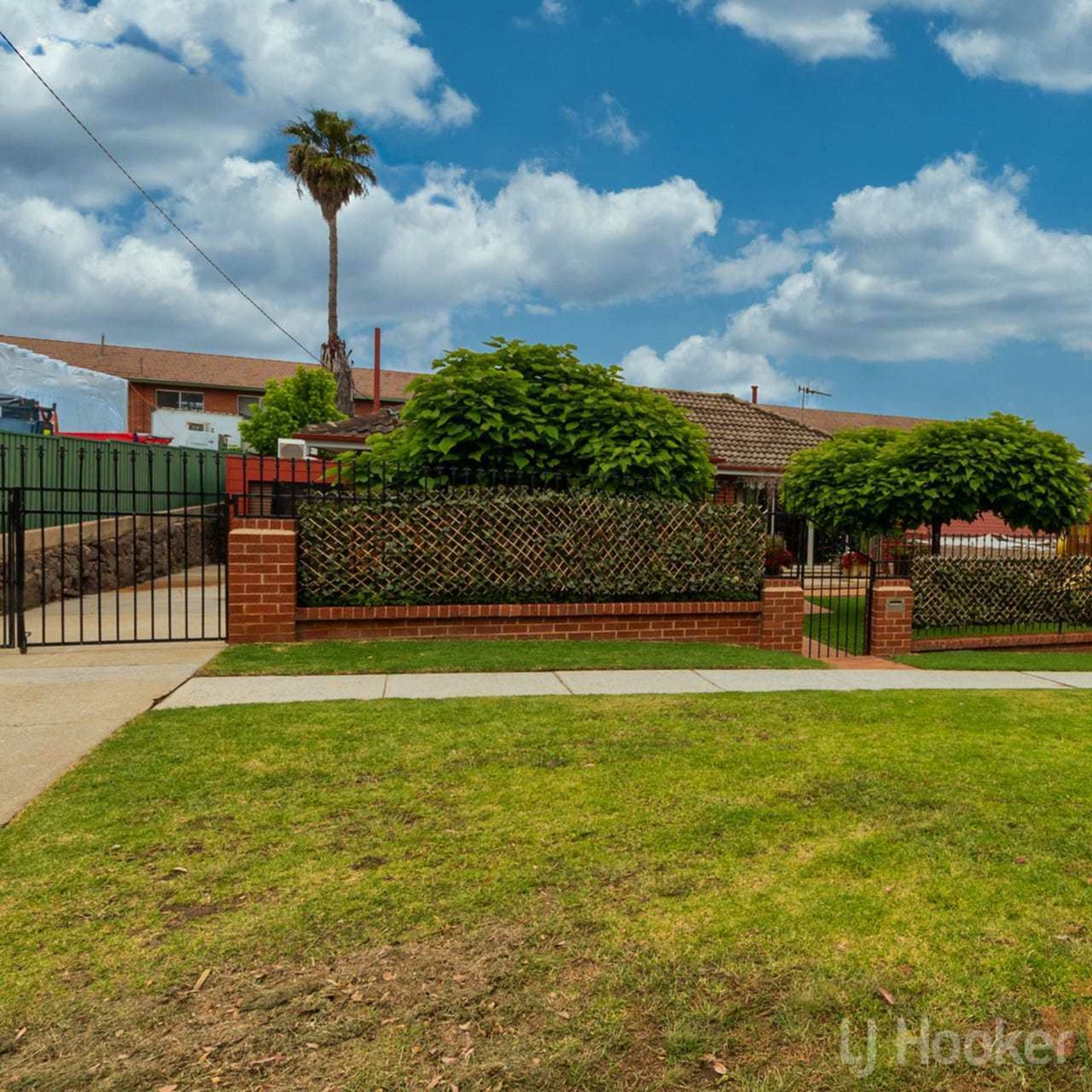 9 Buttle Street, Queanbeyan East, Queanbeyan East - Image 1