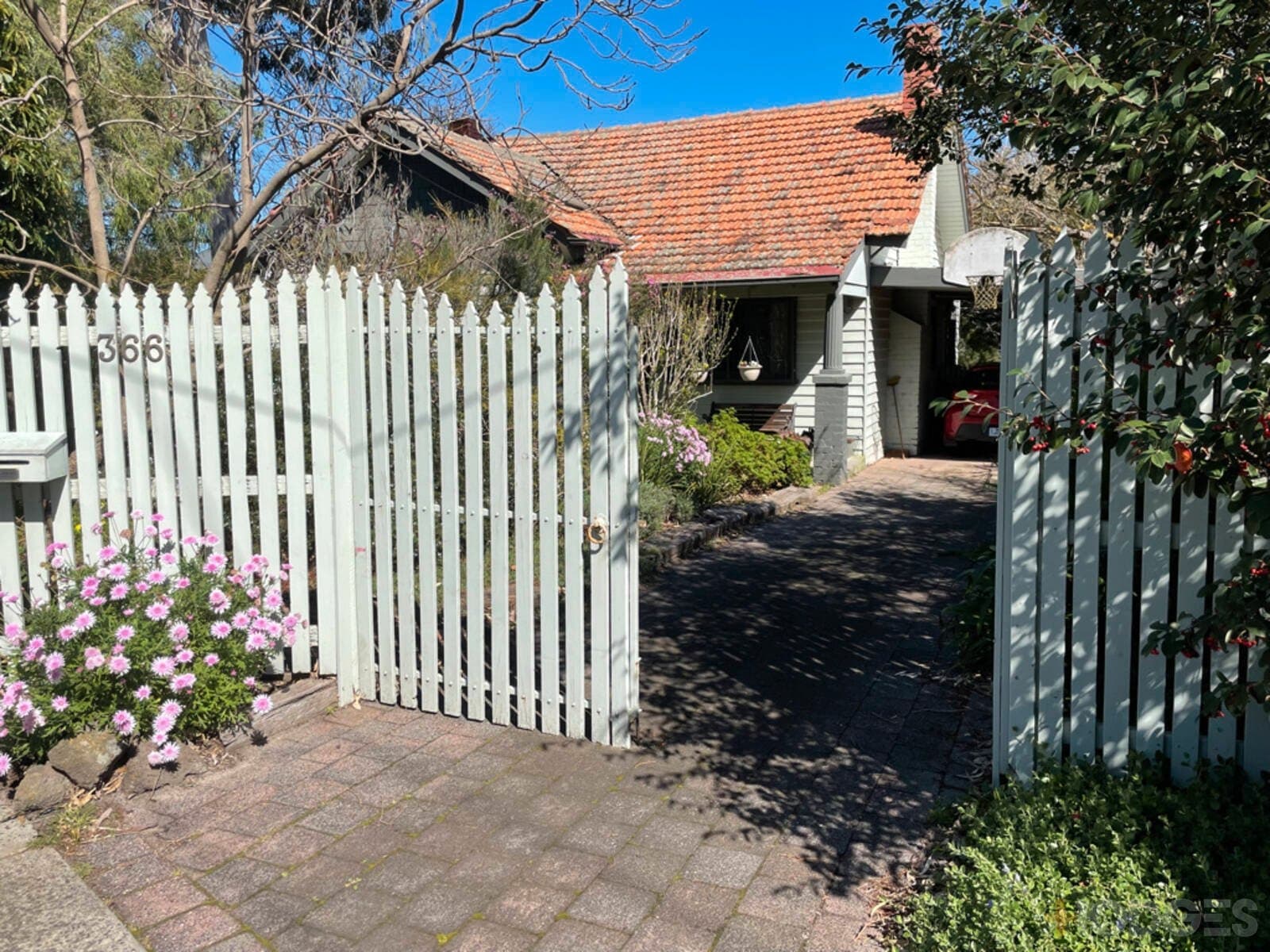 Melbourne, VIC, Parkdale - Image 1