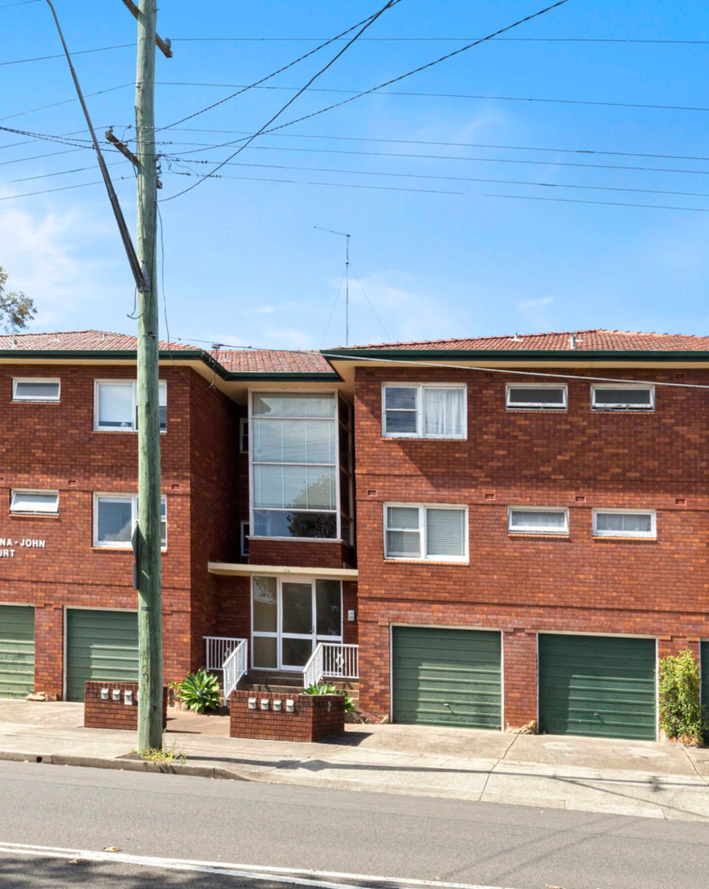 8/174 Broadarrow Road Narwee, Narwee - Image 1
