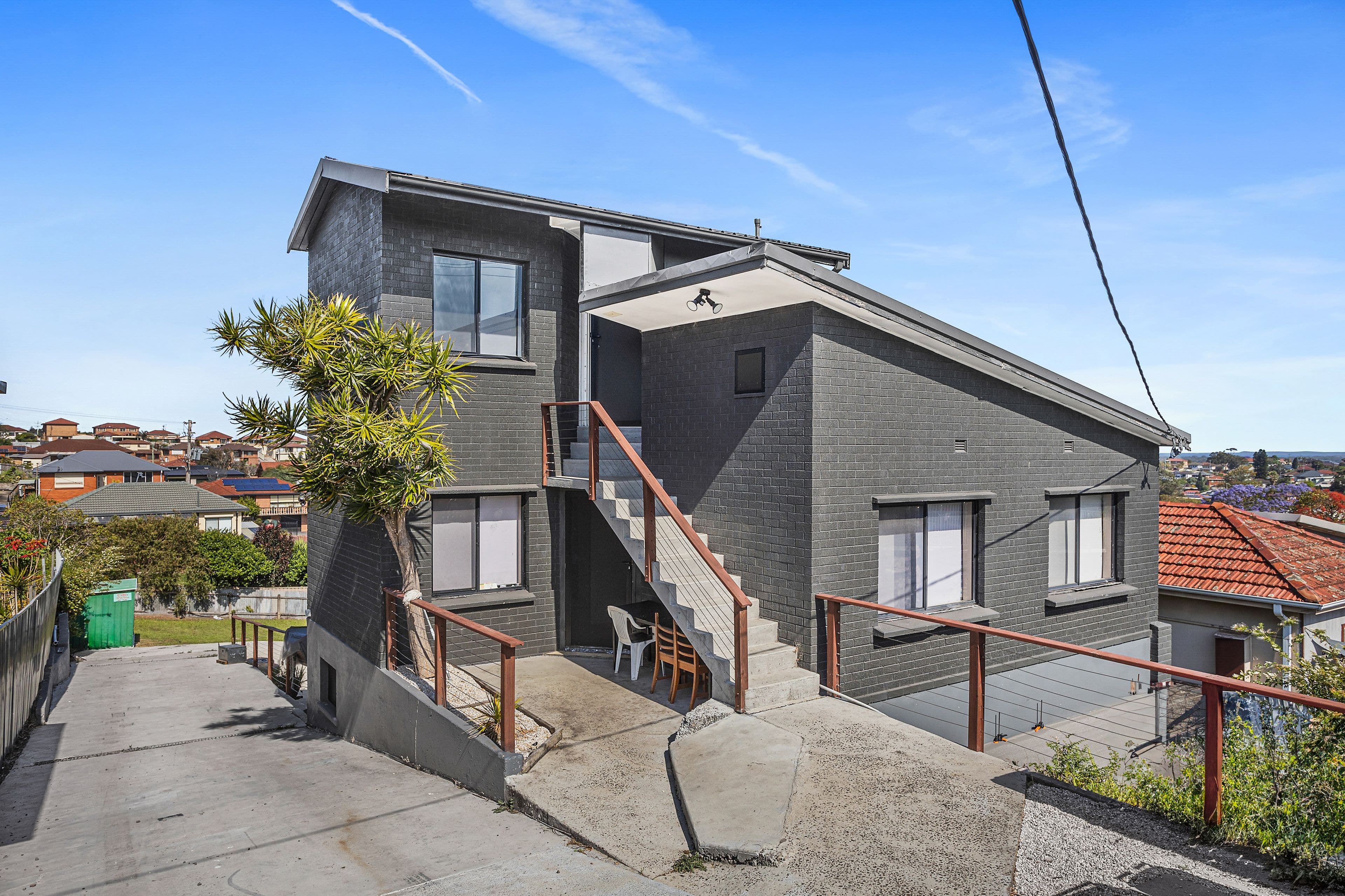 25 Lake Heights Road, Lake Heights NSW 2502, Lake Heights - Image 1