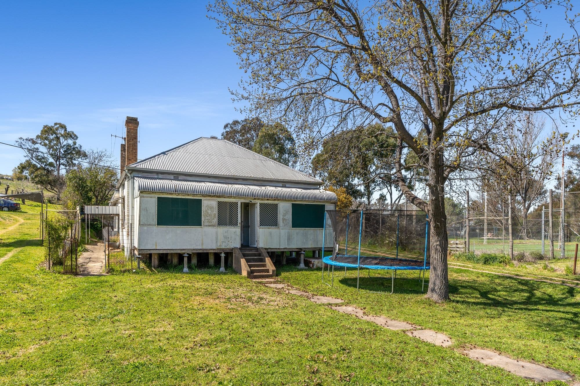 10 Shadforth Street, Molong NSW 2866, Molong - Image 1
