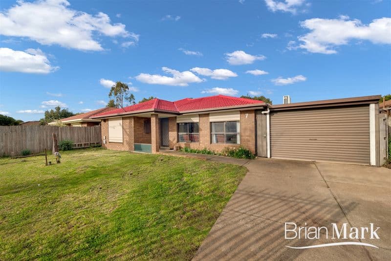 7 Wallara Road, Werribee - Image 1