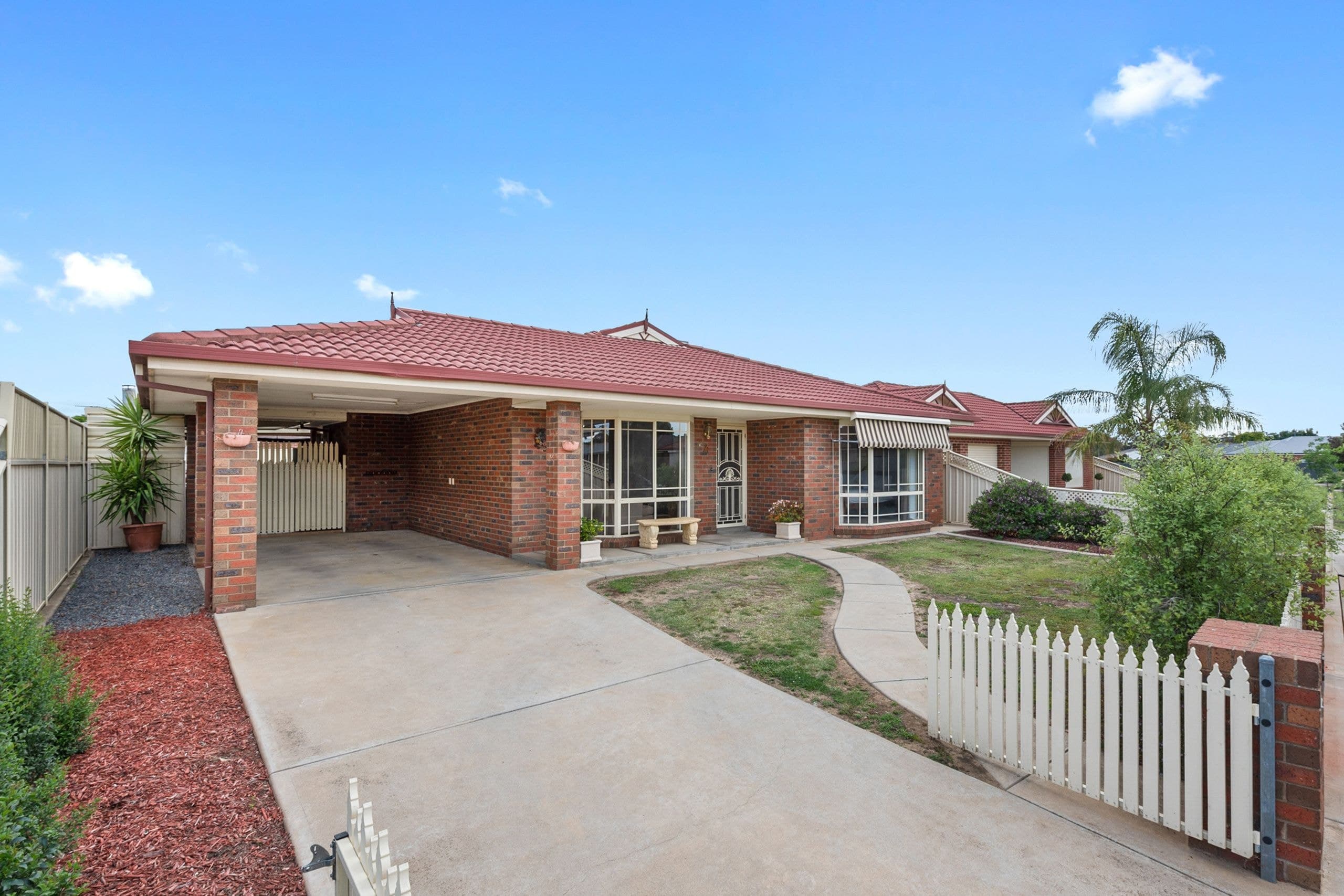 33 Thomas Wedge Drive, Wangaratta VIC 3677, Wangaratta - Image 1