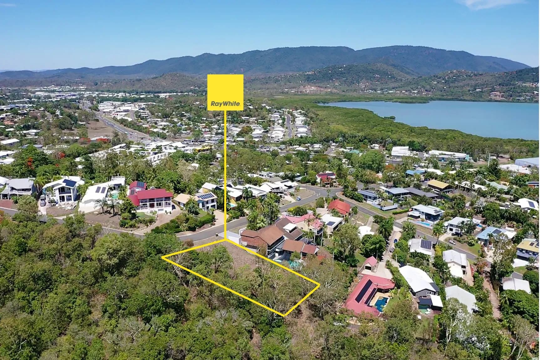 11 Illawong Street, Cannonvale QLD 4802, Cannonvale - Image 1