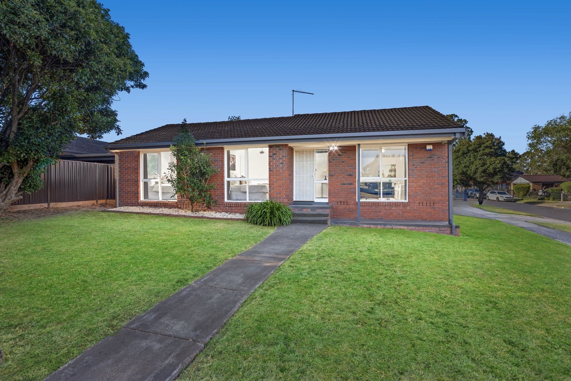 1/13 Oakbank Court, Wheelers Hill VIC 3150, Wheelers Hill - Image 1