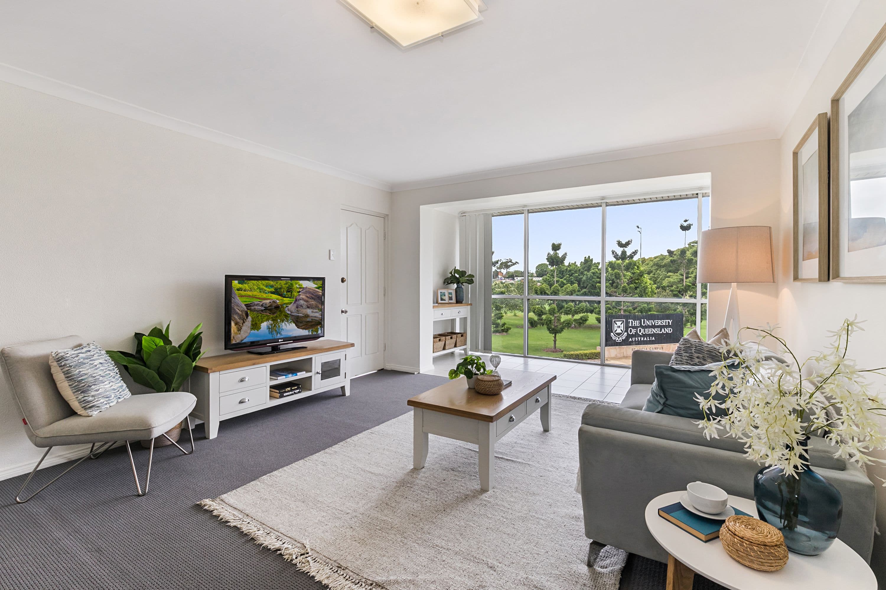 4/284 Sir Fred Schonell Drive, St Lucia QLD 4067, St Lucia - Image 1