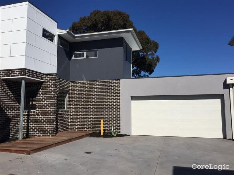 3/4 Kingston Street, MORDIALLOC, Mordialloc - Image 1