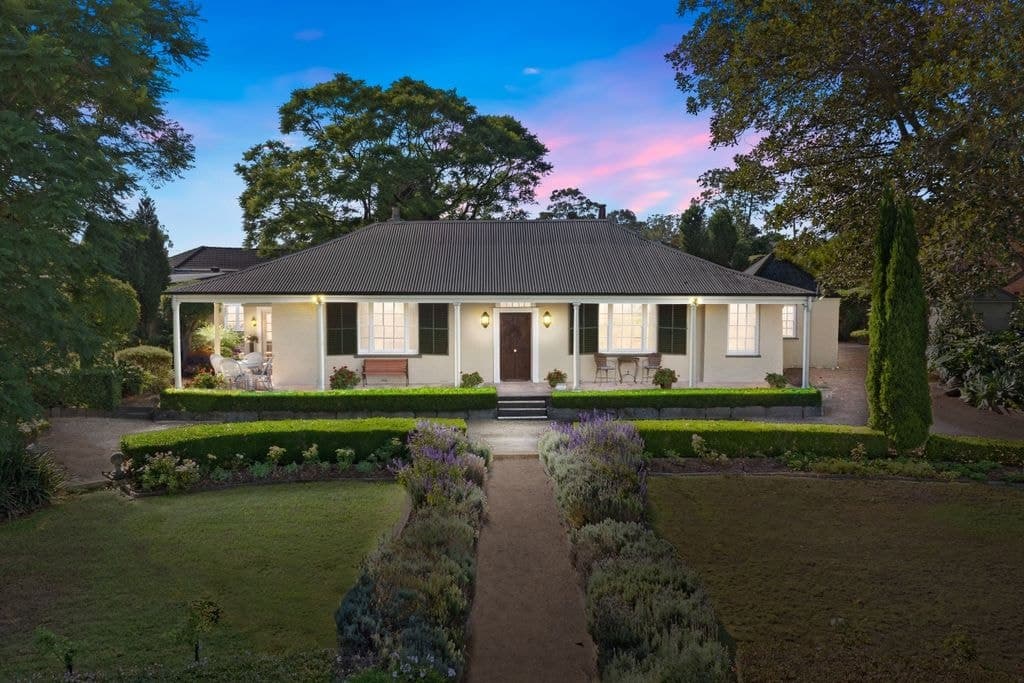 12 Wallis Street, East Maitland - Image 1