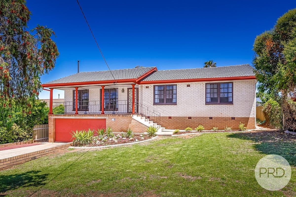 4 Endeavour Street, KOORINGAL NSW 2650, Kooringal - Image 1