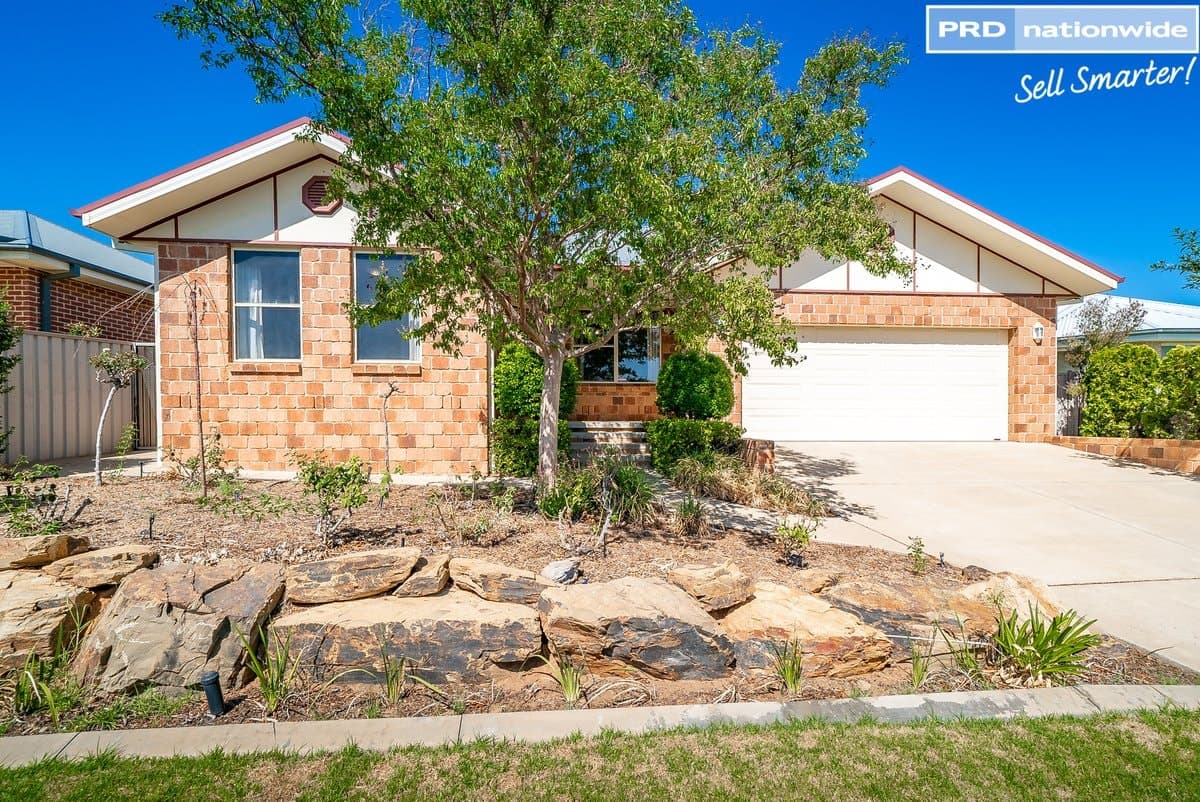 3 Netherby Place, BOURKELANDS NSW 2650, Bourkelands - Image 1