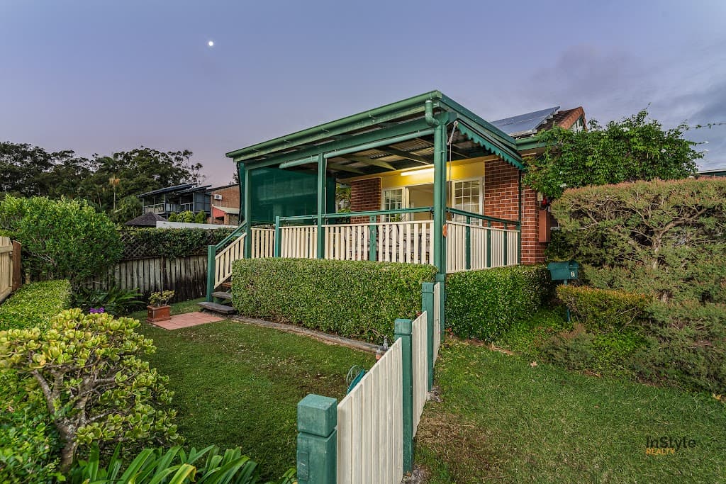 8 Acacia Close, Holland Park West, QLD, 4121, Holland Park West - Image 1