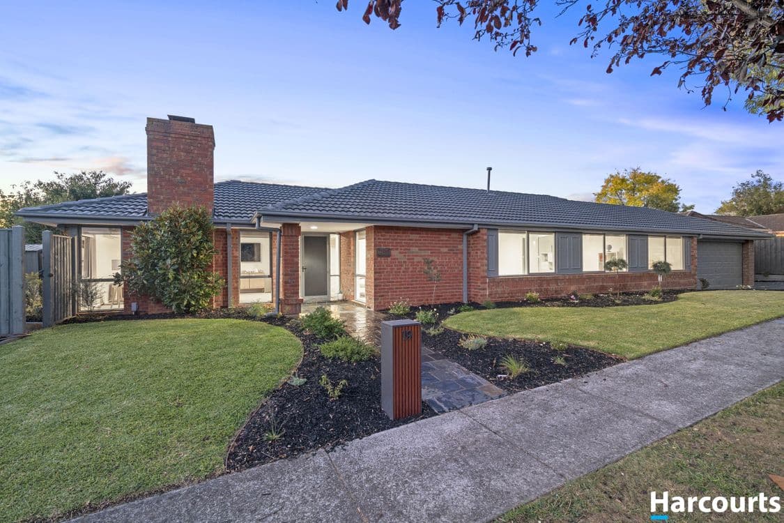 19 Farmillo Court, LYSTERFIELD, VIC 3156, Lysterfield - Image 1