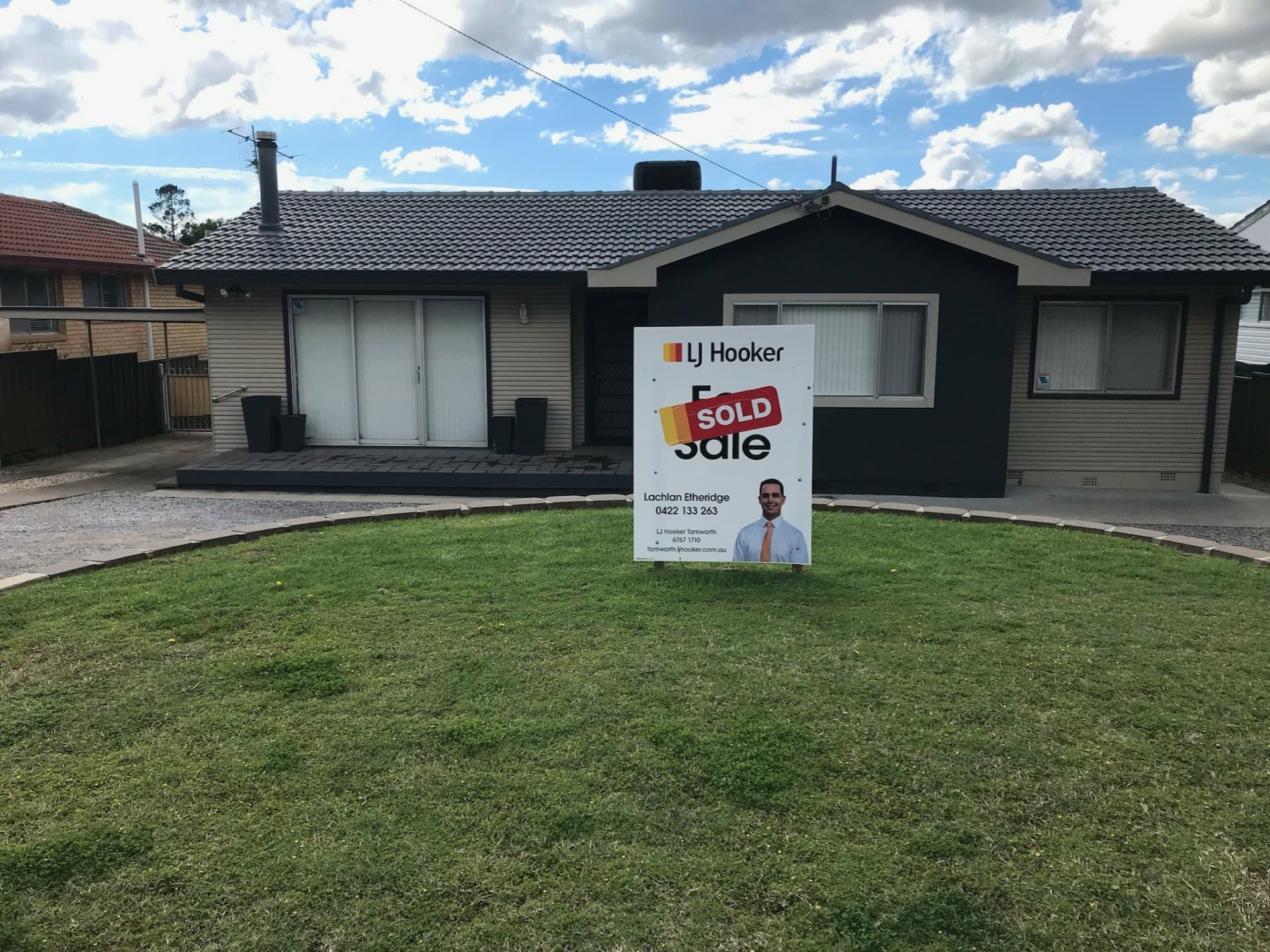 11 Coorong Street Tamworth NSW, Tamworth - Image 1