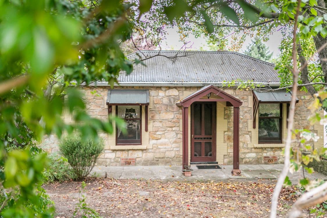 10 Madeline Road, STIRLING, SA 5152, Stirling - Image 1
