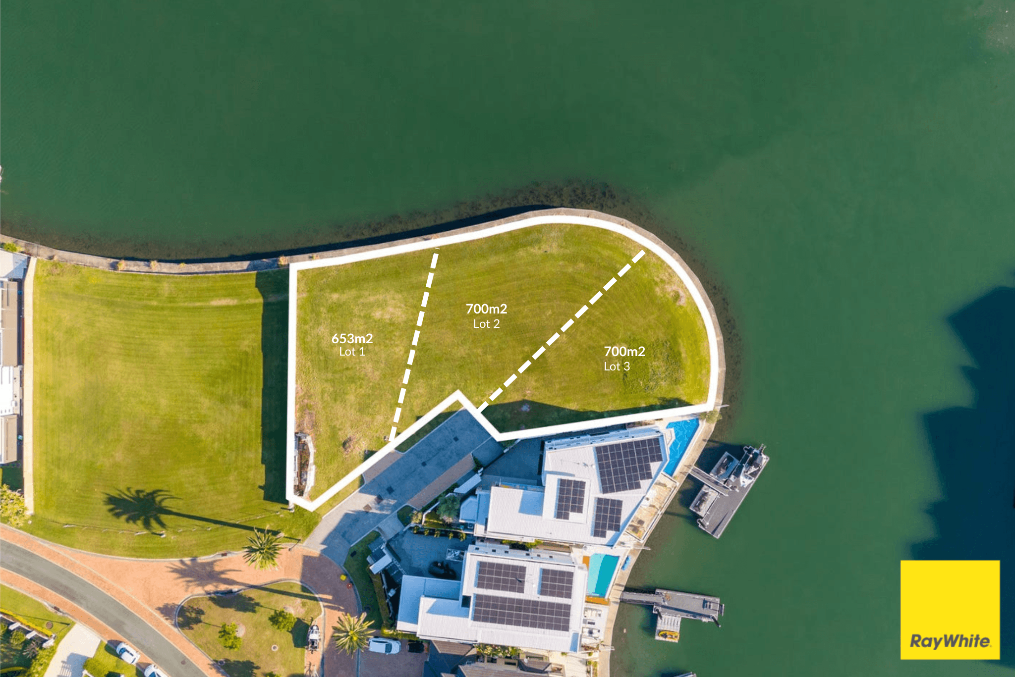 11 Regents Court, Sovereign Islands QLD 4216, Sovereign Islands - Image 1