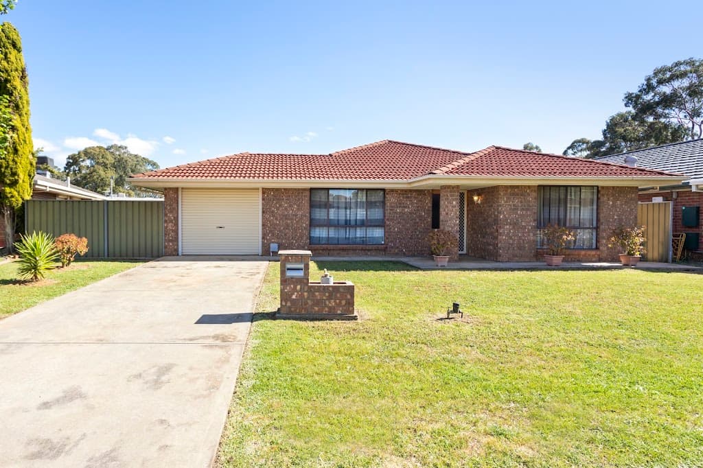 17 Carnation Court, Parafield Gardens, SA, 5107, Parafield Gardens - Image 1