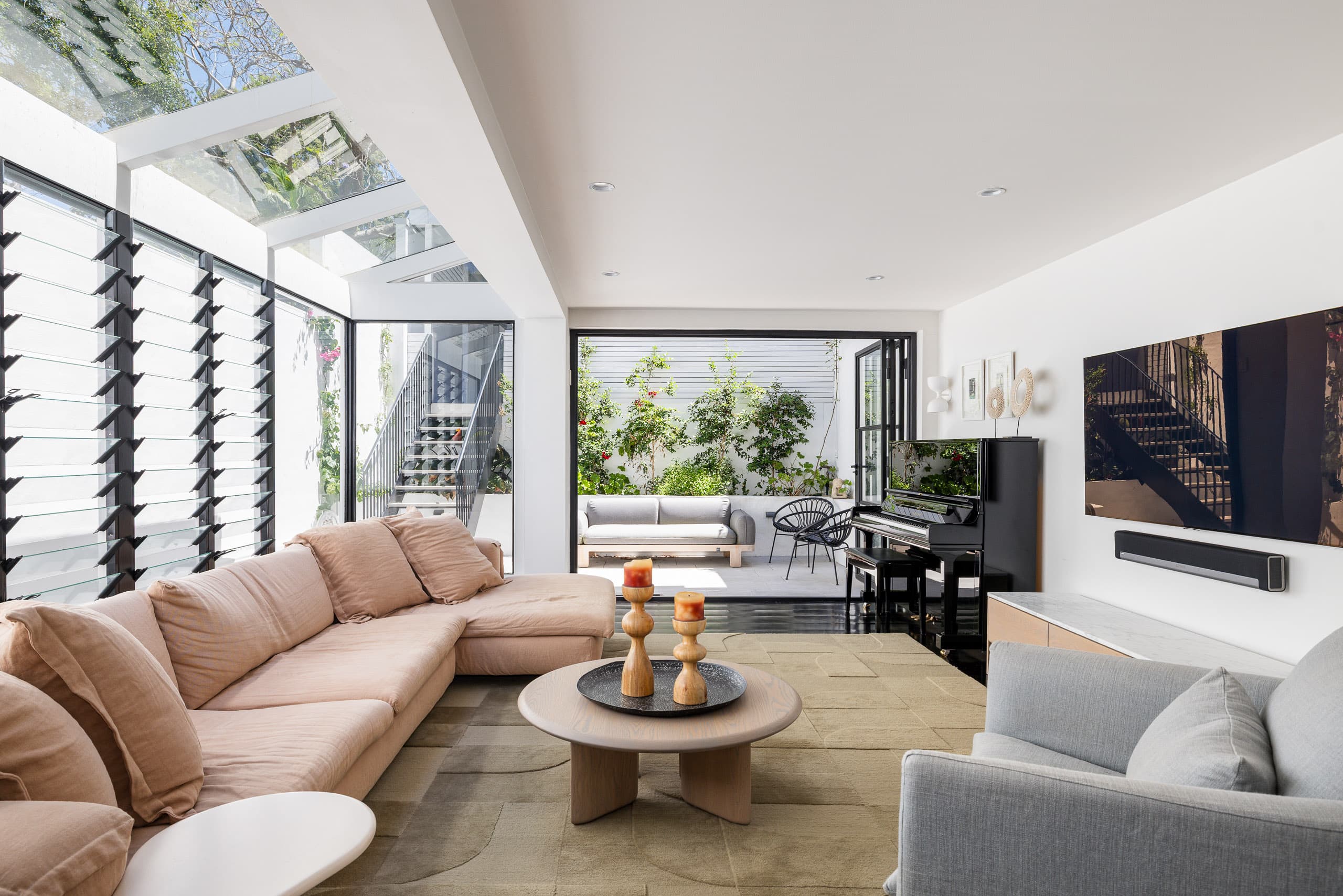 21 Sutherland Street, Paddington - Image 1