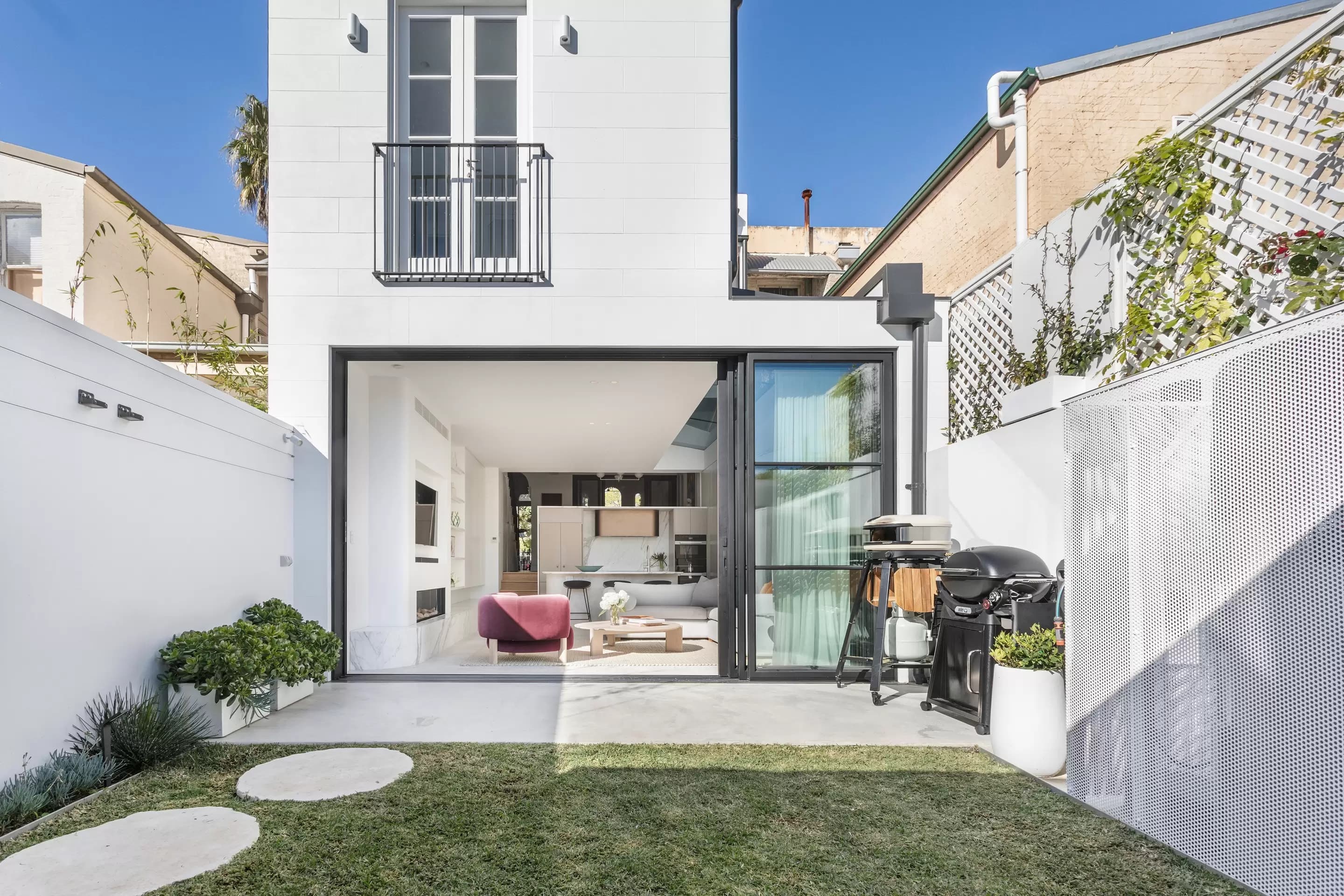 410/7 Kent Road, Paddington - Image 1