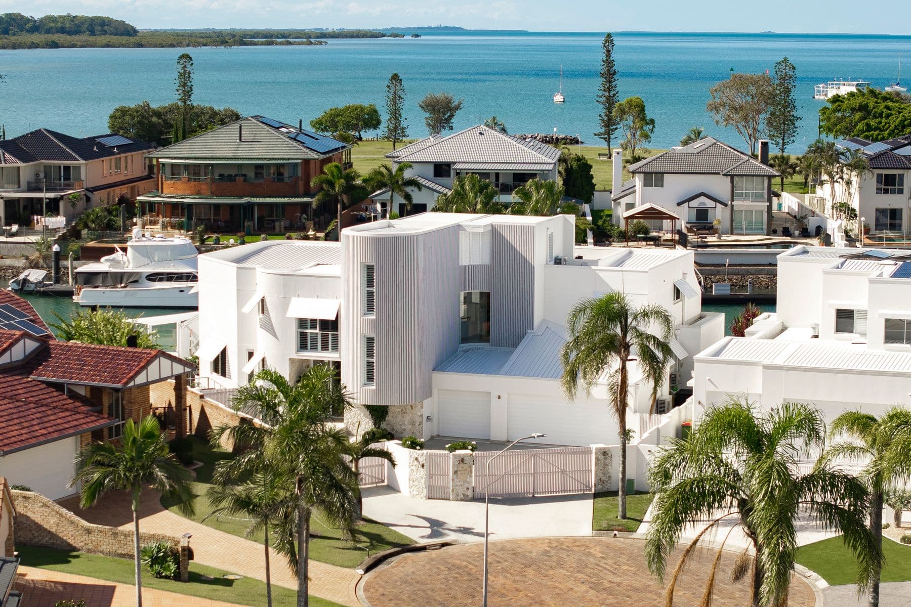 13 Seacrest Court, Raby Bay QLD 4163, Cleveland - Image 1