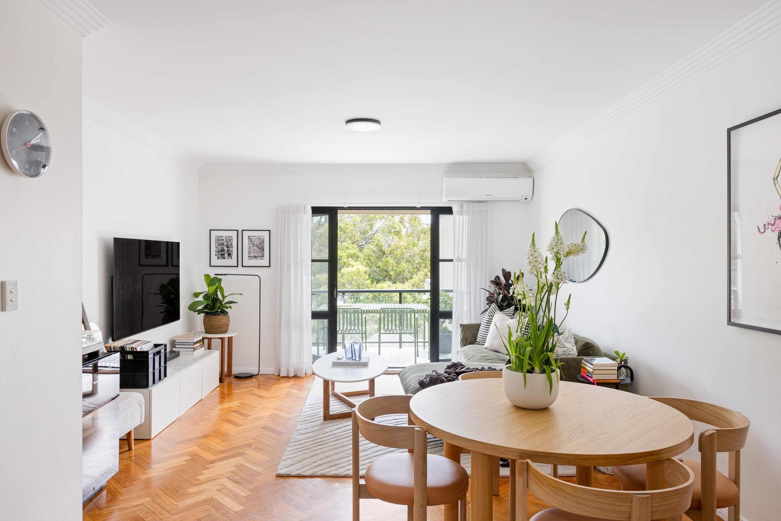 20/269 Riley Street, Surry Hills - Image 1