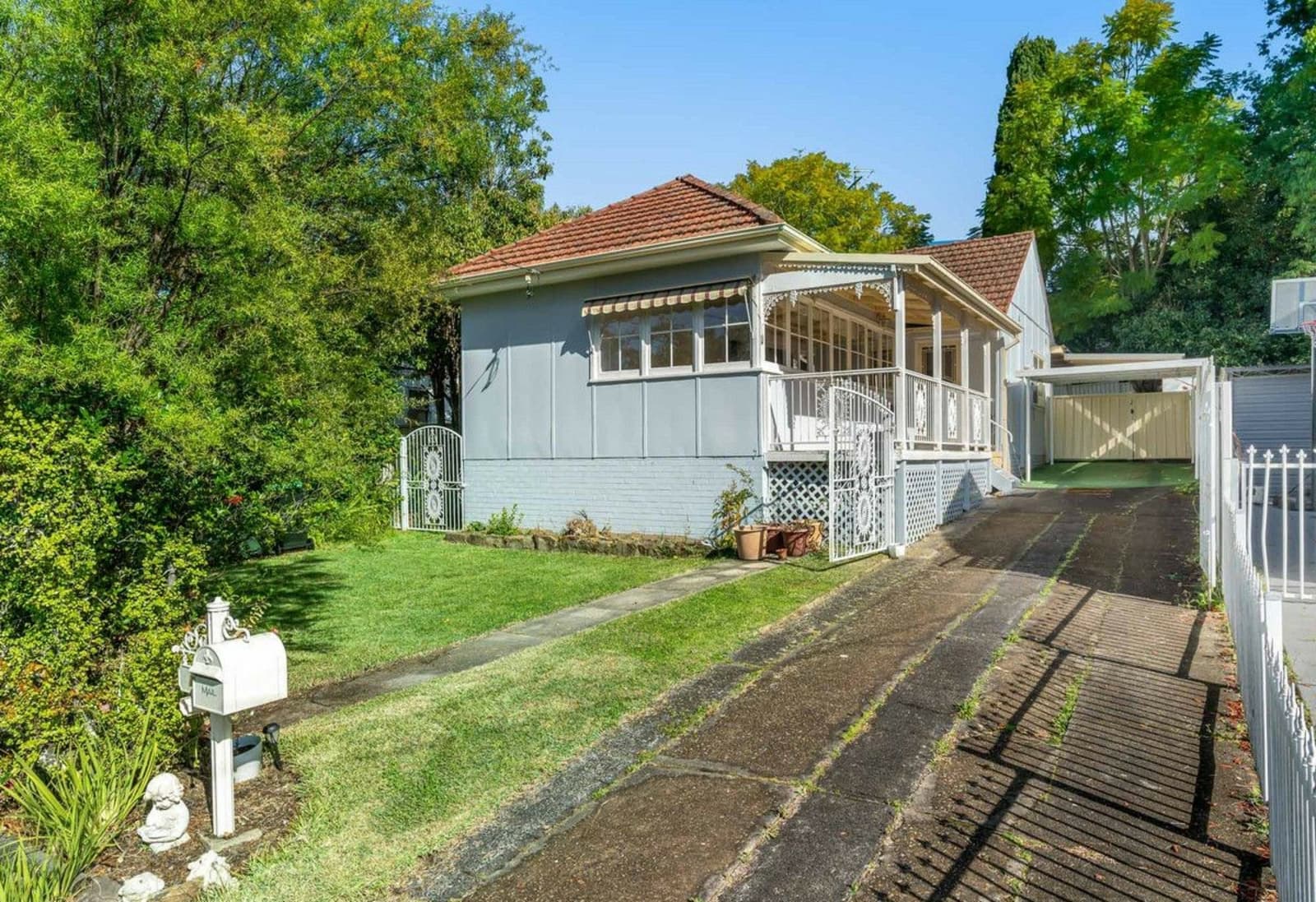 10 Lessing Street, HORNSBY, Asquith - Image 1
