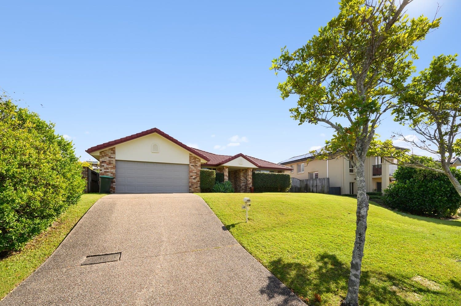 91 Crestwood Drive Molendinar 4214, Molendinar - Image 1