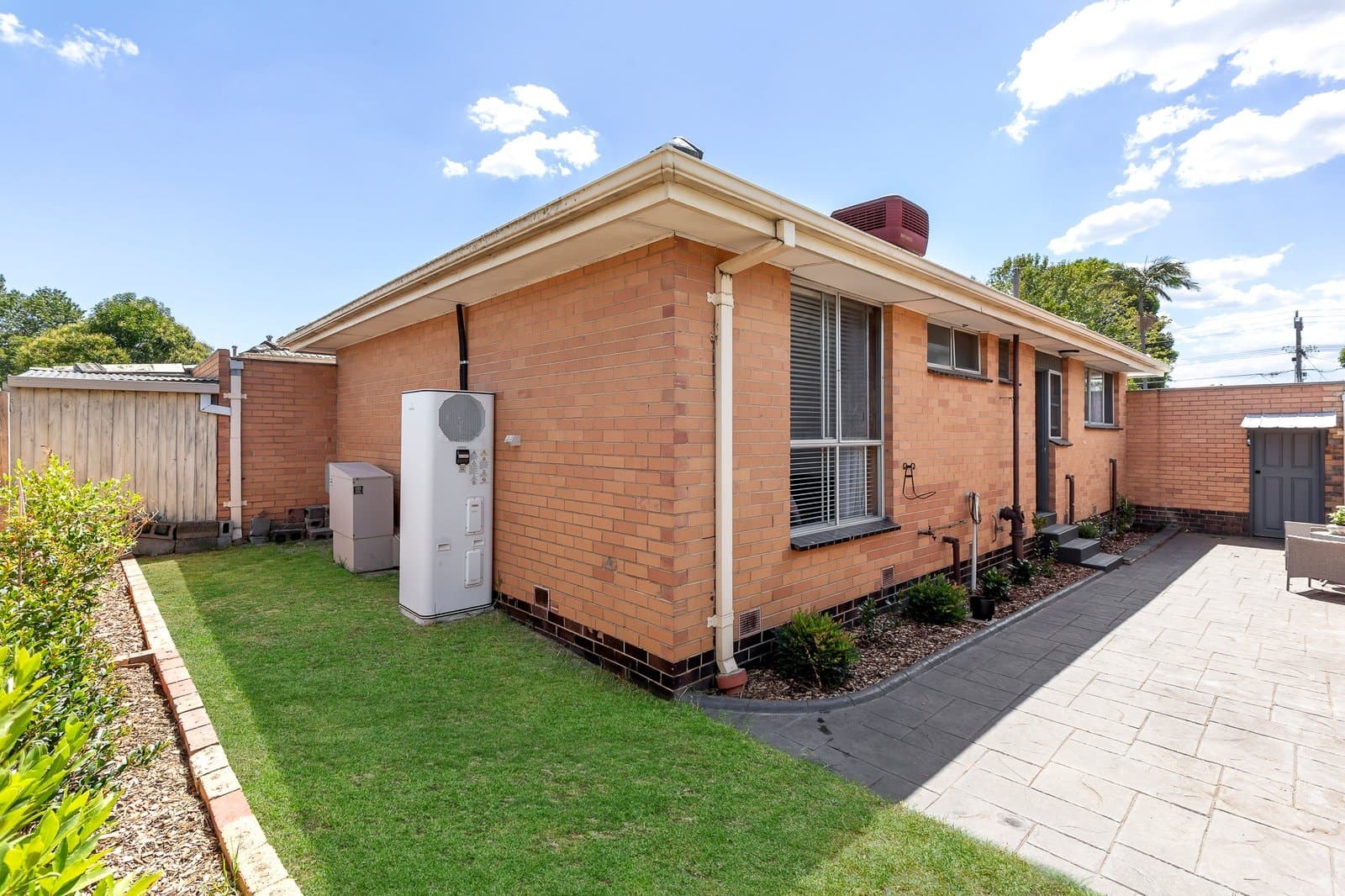 4/68 Tudor Street, Bentleigh East - Image 1