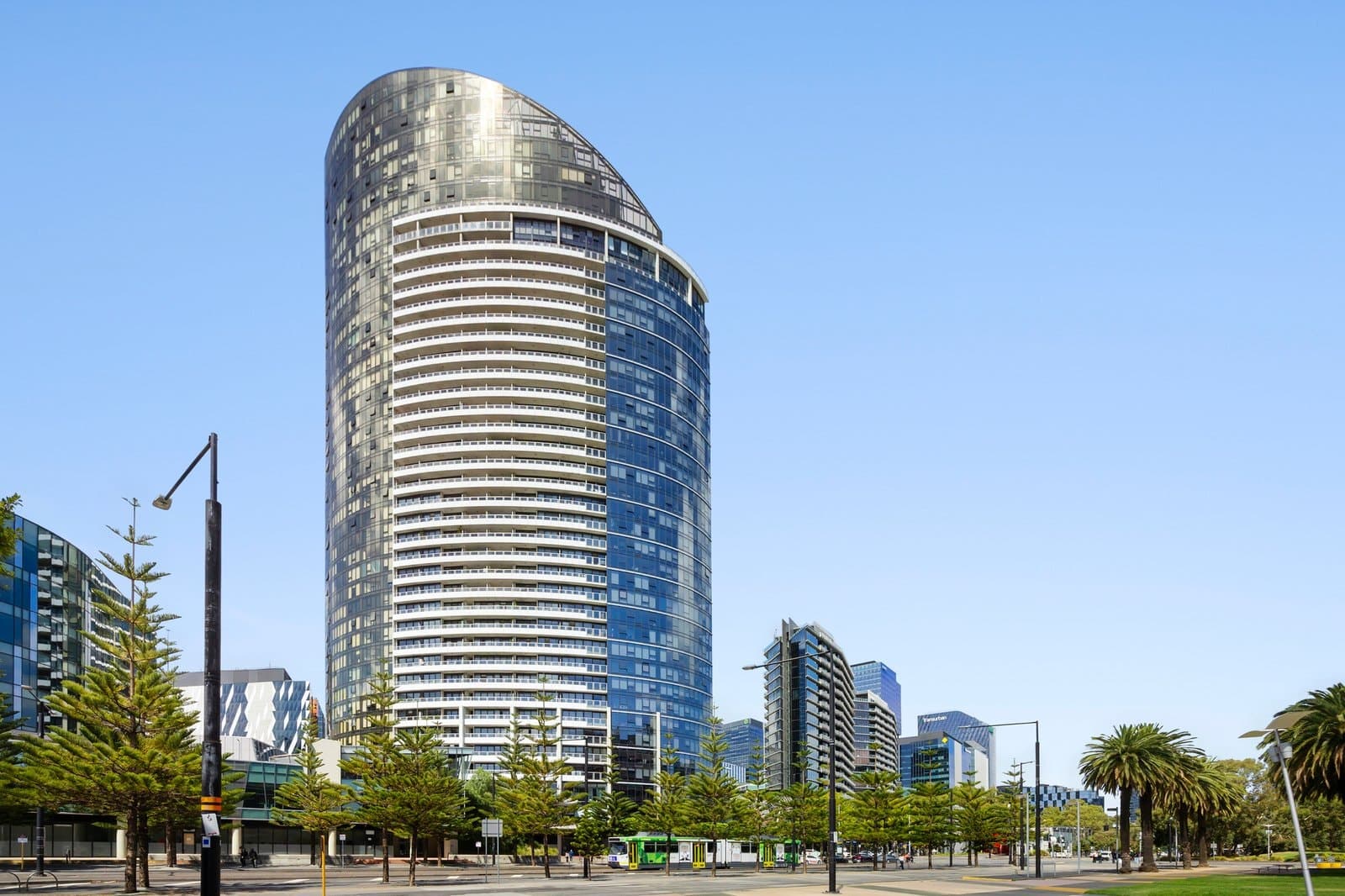 503/100 Harbour Esplanade, Docklands - Image 1