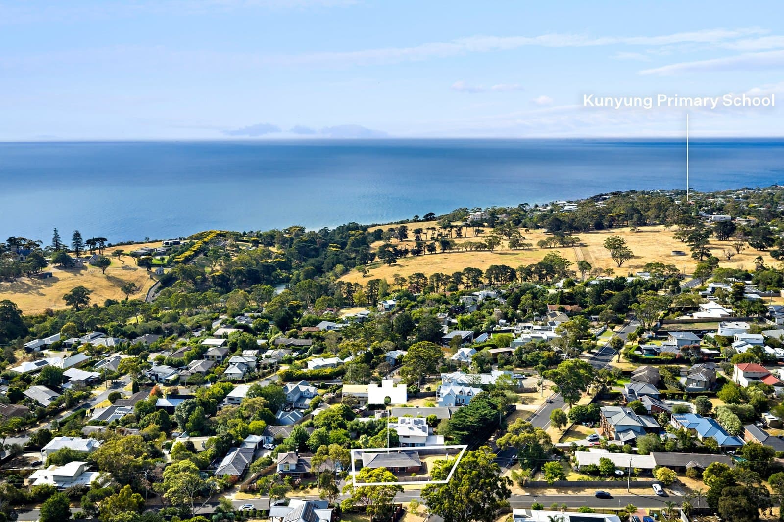 1/30 Volitans Avenue, Mount Eliza - Image 1