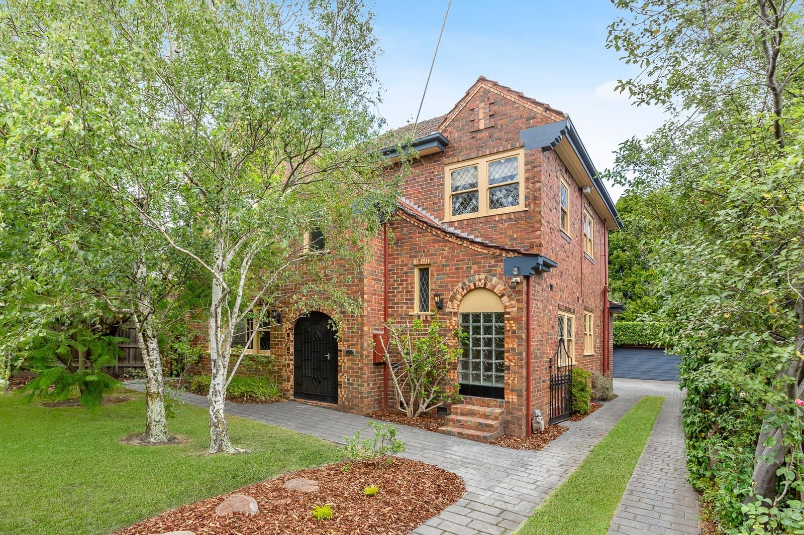 26 Canterbury Road, Camberwell - Image 1