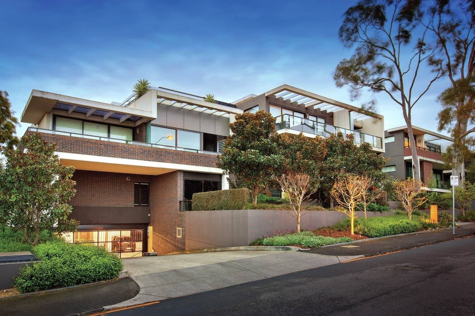 114/33 Wattle Road, Hawthorn - Image 1