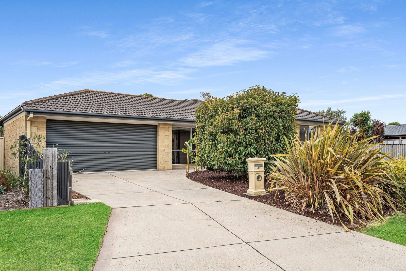 49 Amberley Drive, Mount Martha - Image 1